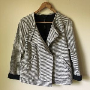 Ann Taylor Blazer (Black & White)